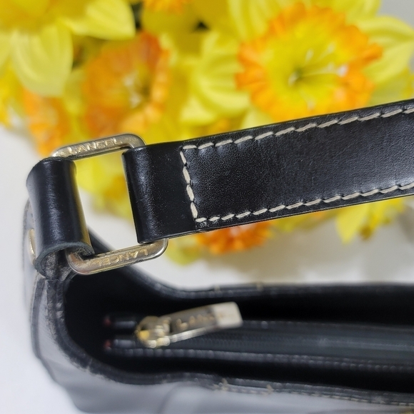 Elegant Lancel Black Leather Shoulder Bag - Picture 10 of 16